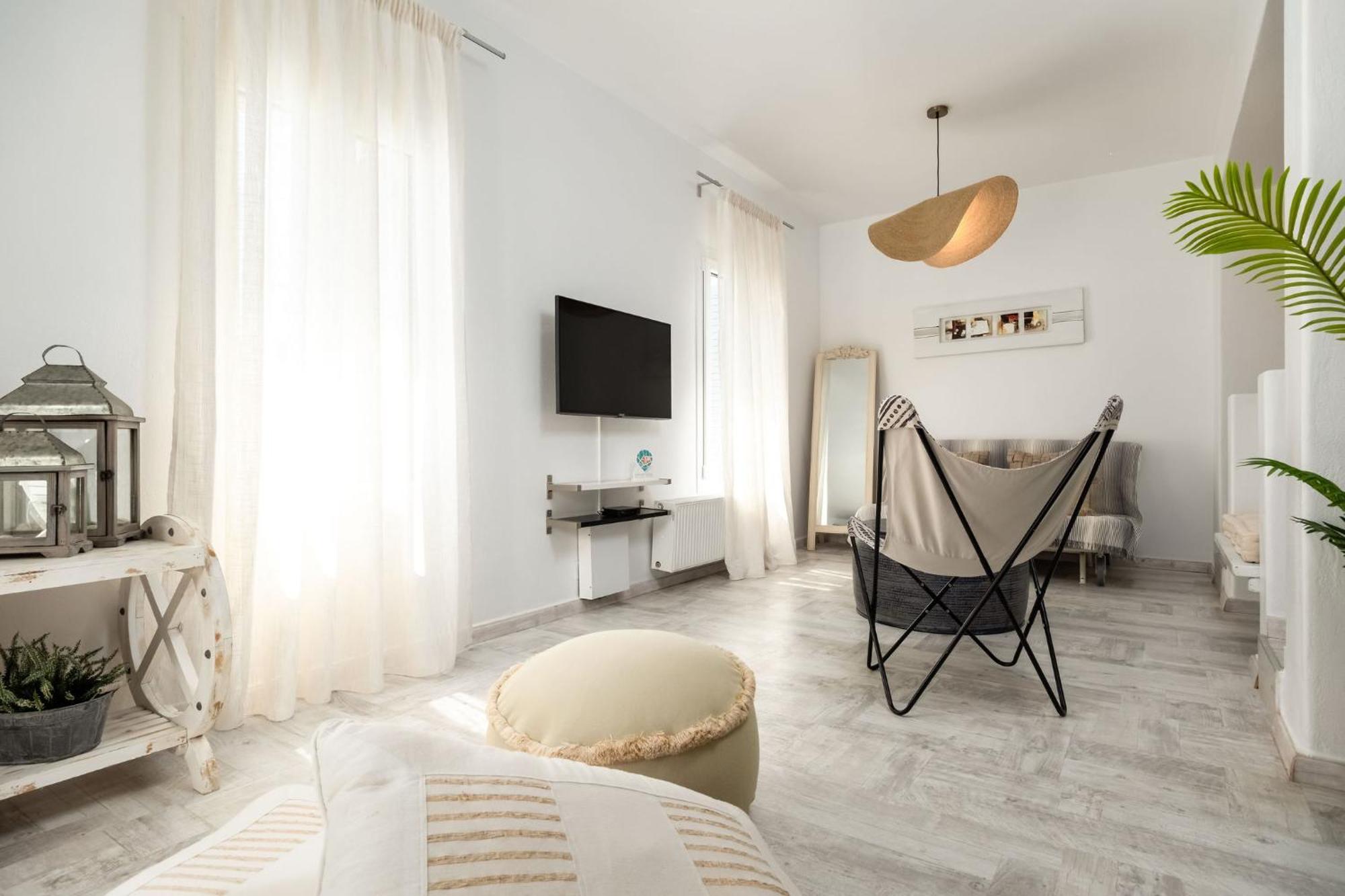 Azzurro Bianco Suites Parikia  Exterior photo