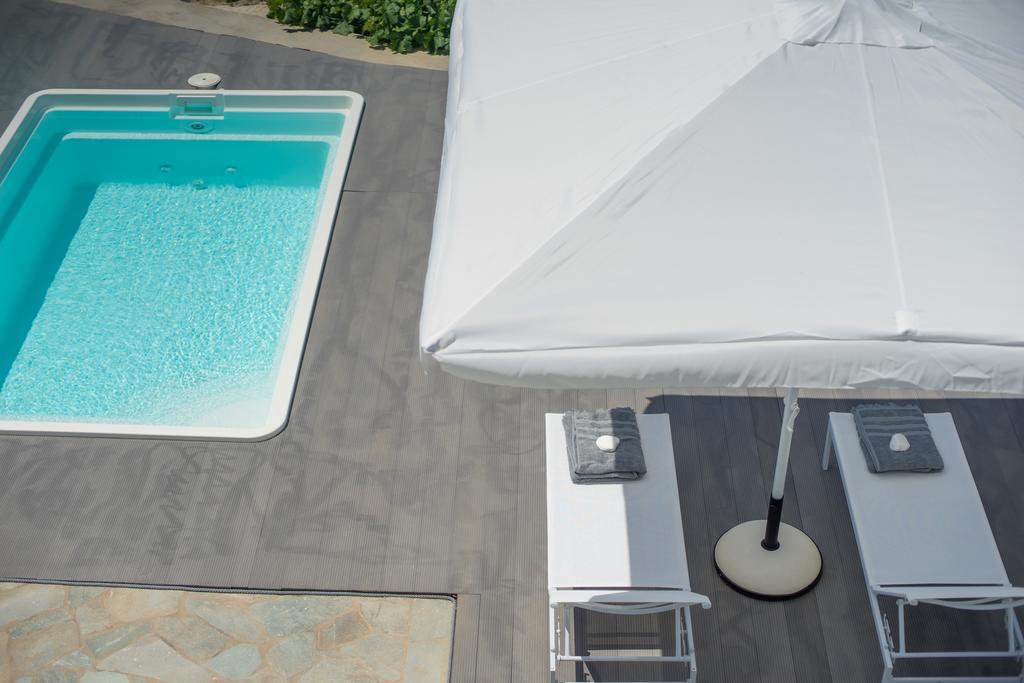 Azzurro Bianco Suites Parikia  Exterior photo