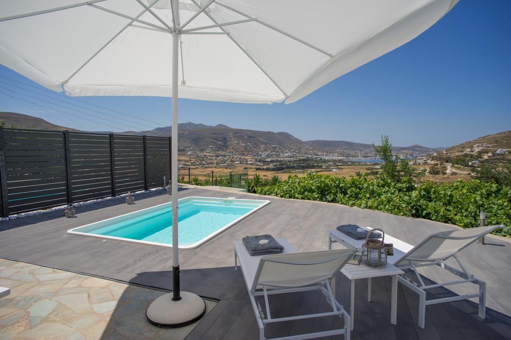 Azzurro Bianco Suites Parikia  Exterior photo